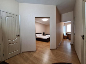 Однокімнатна квартира на Садовому Мережа AlexApartments Документи для відряджень Безконтатне заселення 24-7